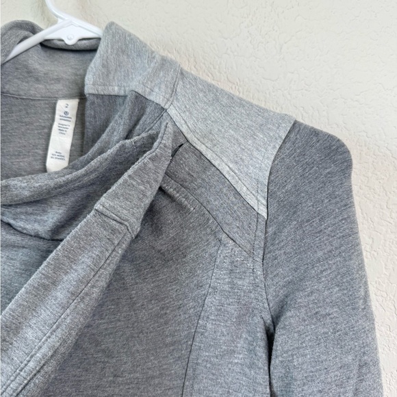 Lululemon Coast Wrap Women’s 2 Wrap Jacket French Terry Gray Athleisure Outdoor - Picture 6 of 10